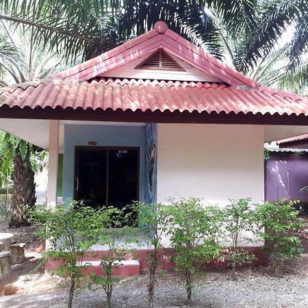 Bantatuk Resort & Restaurant Ban Tha Khun Exterior foto